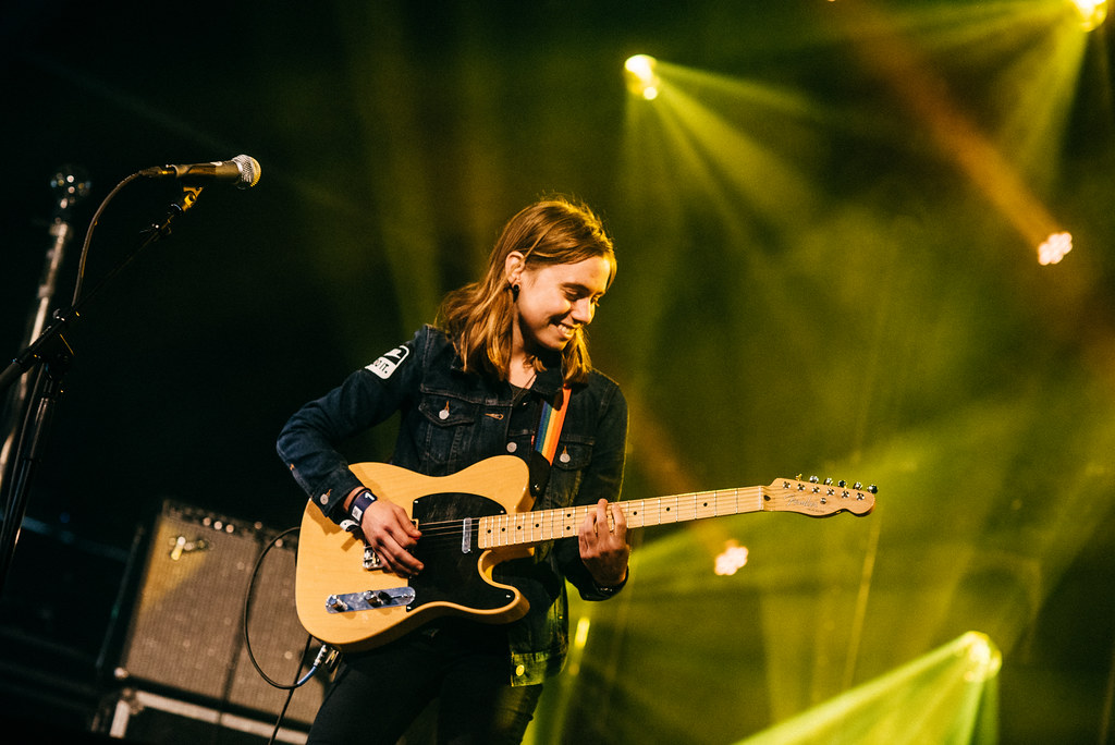 A disorderly reflection on faith, bad people, and my favourite artist: Julien Baker 