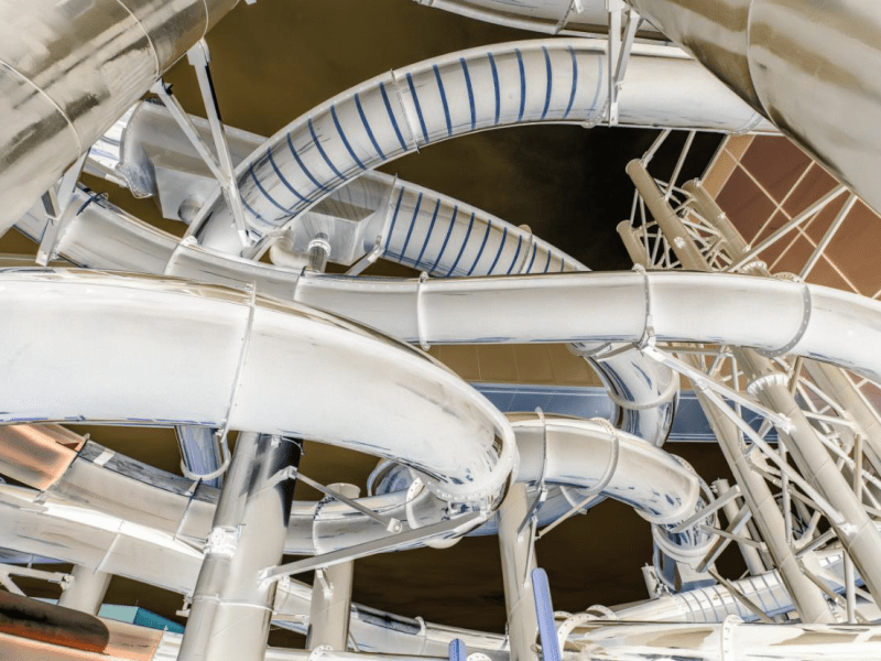 I dream of falling/my city smells like a Portaloo 