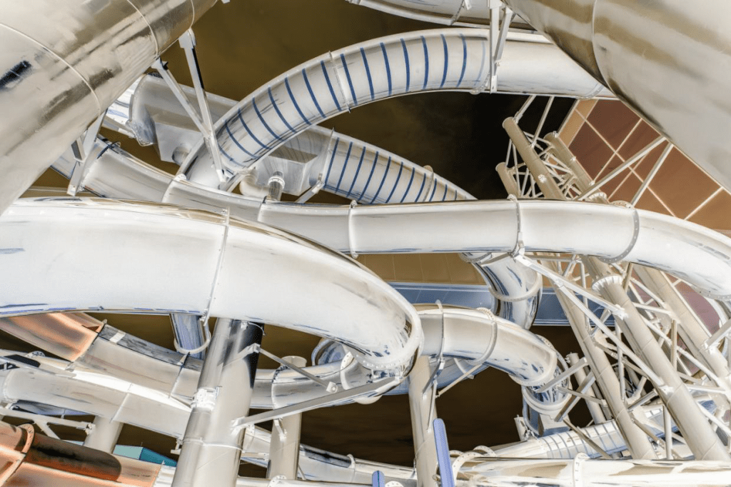 I dream of falling/my city smells like a Portaloo 